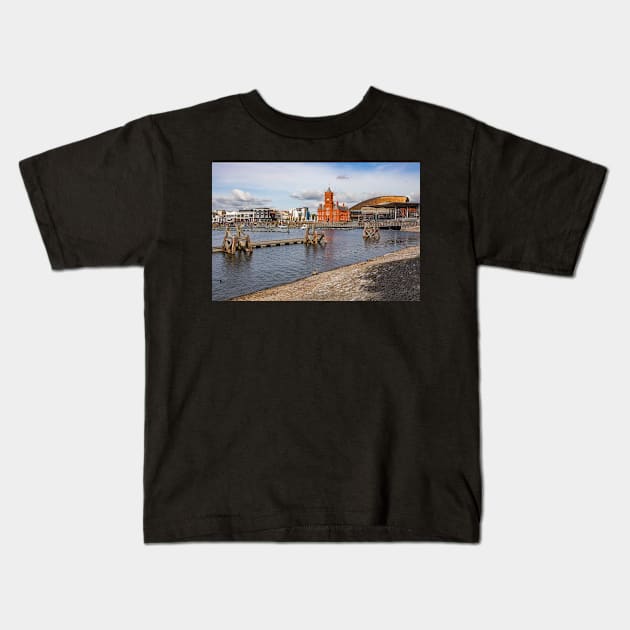 Mermaid Quay, Cardiff Bay, Wales Kids T-Shirt by dasantillo
